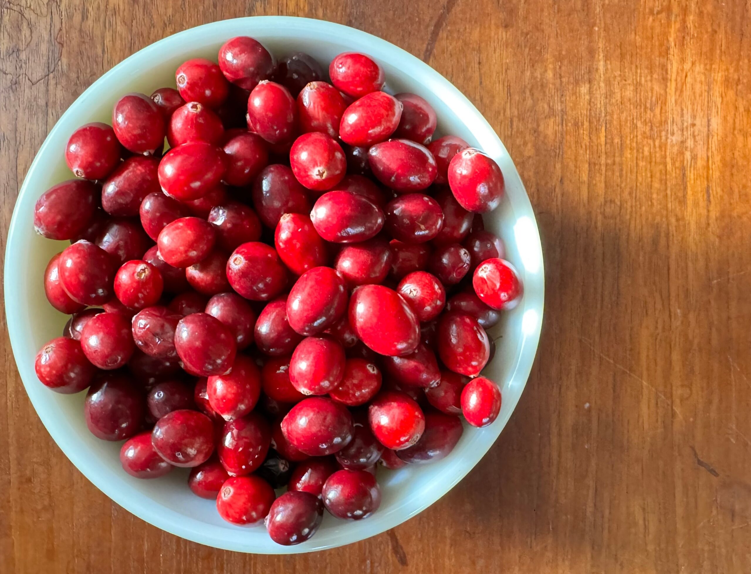 does eating cranberries help uti